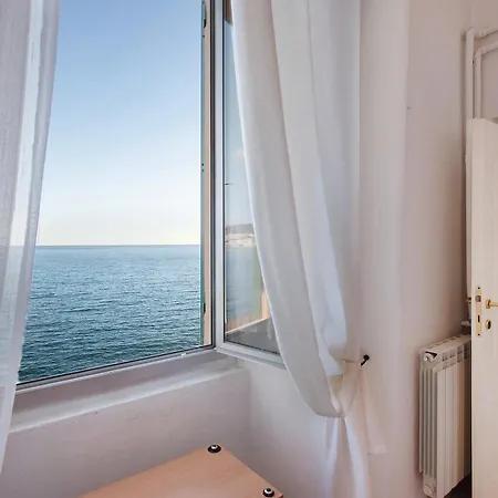 La Finestra Sul Mare Apartment Genoa