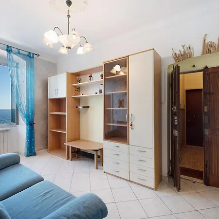 Apartment La Finestra Sul Mare