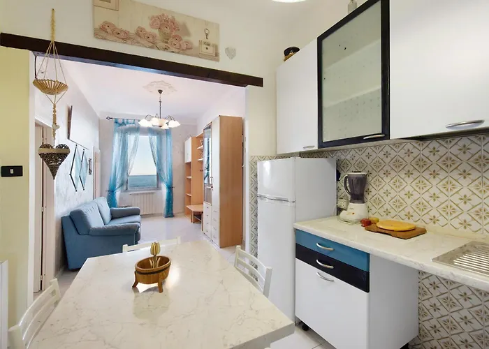 La Finestra Sul Mare Appartement *